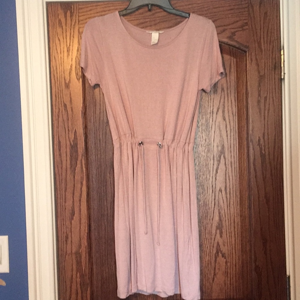 H&M pink jersey dress
